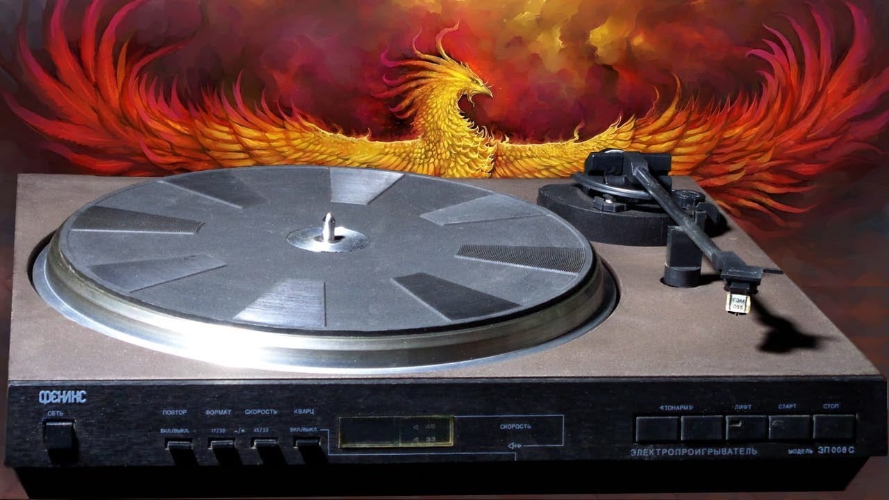 Vinyl’s Modern Revival:  Choosing the Right Turntable for Beginners